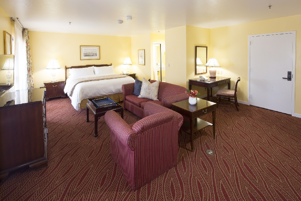 King Executive Suite